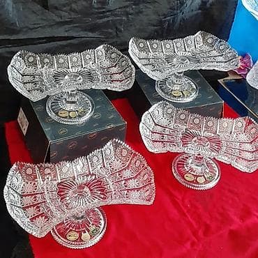 ag yolka: Tom 2 eded çərəz və 2 ədəd şirniyyat qablari
1 ededi 155 azn — 1