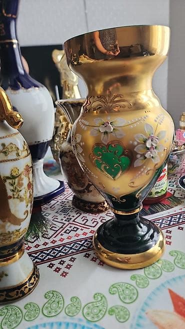 sufre dekoru: Bir vaza, Bogem şüşəsi — 1