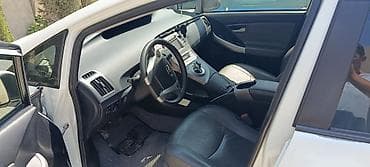 pec matoru: Toyota Prius hibrit Ağ mirvari rəng. 2014 ci il. Mator karopka abs — 4