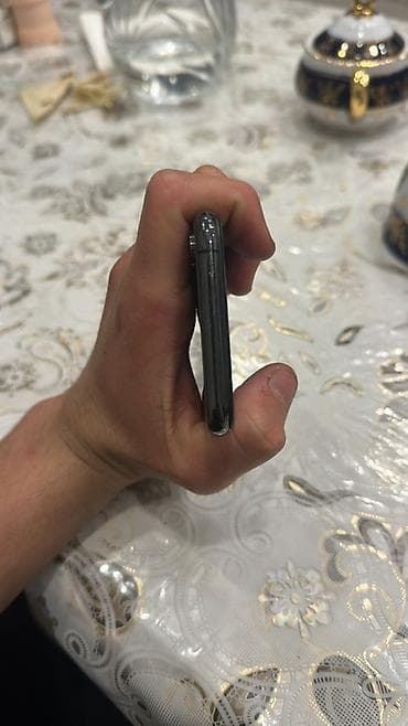 iphone 11 telefonu: IPhone Xs, 64 GB, Qara, Face ID — 6