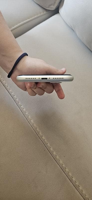 iphone 11 korpus: IPhone 11, 128 GB, Gümüşü, Face ID — 1