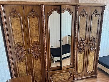 dolab paltar: Dolab 100 azn ünvan Razin.Çinarə 1312 — 1