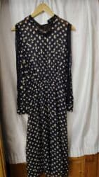 Xl razmerdir.Adgunu,ozəl gunlər üçün dondur.Qollari uzunqoldur və