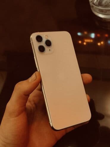 komputer korpusu: IPhone 11 Pro, Gümüşü, Face ID — 6