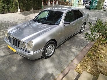 daewoo lanos 2011: Mercedes-Benz E-Class: 2 l | 1996 il Sedan — 4