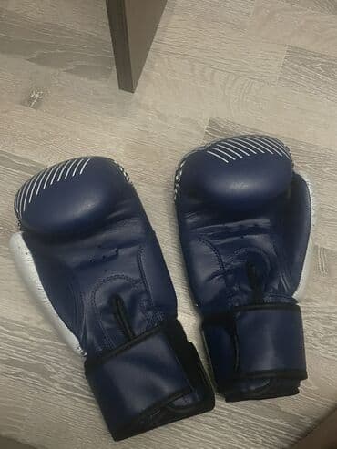 tarix test toplusu: Boks əlcəyi Yaxşı vəziyyətdədir Ələ rahat oturur nəfəs alır əli — 2