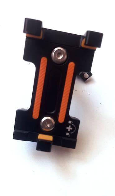 Velosiped aksesuarları: Velosiped üçün metal(titan) telefon tutacağı Məhsul təsviri: - Sükan — 2