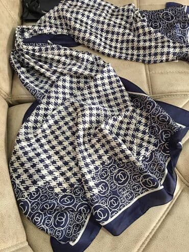 buxara papaq satisi: Brend şərflərin və yaylıqların replikası, qiymətlər 25 manatdan — 9