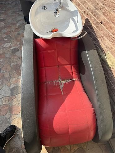 Gözəllik və estetika avadanlığı: Salam sadece deri üzlenmelidir. Deyerınnen ucuz qıymete satılır — 2