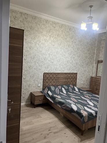 kiray' evl'r: Salam. Mənzil yeni tikili binanın yeni təmirli tam idealdır. 1-ci — 7