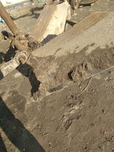 bu avtomobil traktor variantı: Arxçeken Kotan — 3