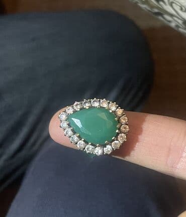 tek qaş üzükler: Üzük, Zümrüd — 1