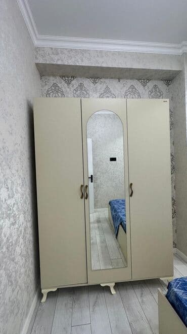 Хозтовары: Гардеробный шкаф — 1