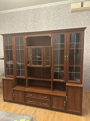 Мебель: Servant ela veziyyetde 2,40×2,15×45ölcude Qiymet 110Azn — 1
