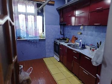 ev satislari: 3 otaqlı, 140 kv. m, Orta təmir — 8