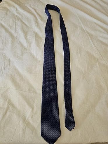 first class: Qalstuk — 2