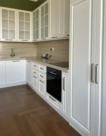 кухонная мебель на заказ в баку: Кухонный гарнитур на заказ, Самозакрывающие петли, Ламинат простой, Бесплатная доставка — 1