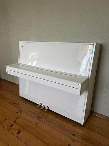piyana: Upright piano – “Belarus” (ağ, parlaq lak) - Model: Belarus upright — 5