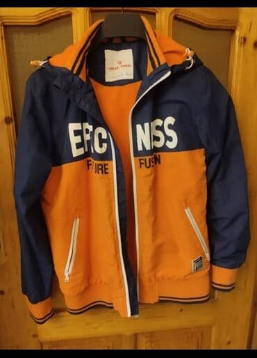 Təzə kimidir az geyilib 80 AZN alınıb