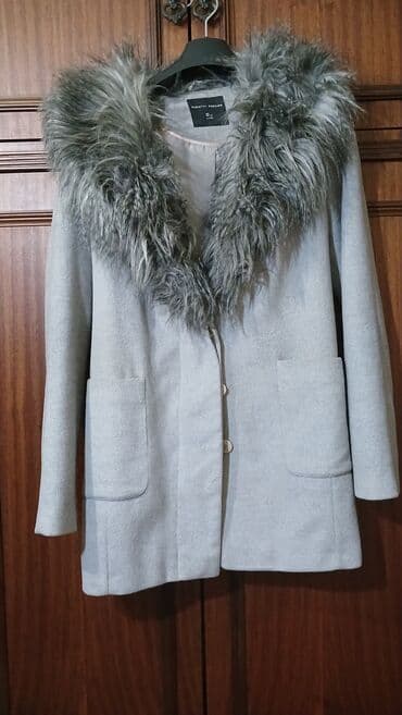 loreta palto: Полуральто серое.почти новое.одевалось 1 раз.размер М — 1