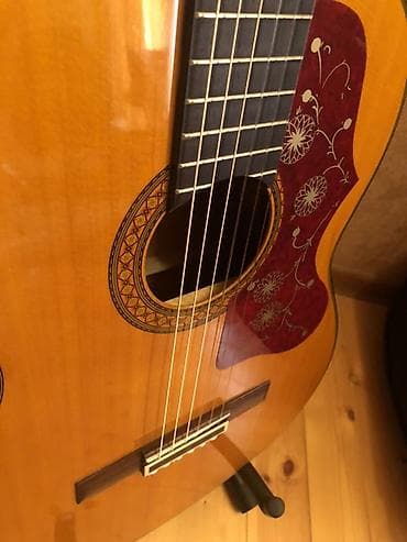 gitara ders: Yamaha c80 Fishmann ekvalayzer Qoyulub Custom yigilib Hem gozeldir Hel — 5
