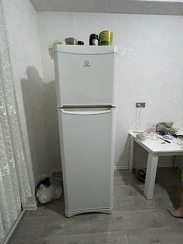 Yenisi alindigi üçün satilir. Tam səliqəli vəziyyətdədir. Nofrost
