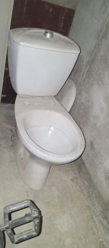 İşlənmiş, Unitaz, Monoblok, Kredit yoxdur, Zəmanətsiz, Ünvandan götürmə