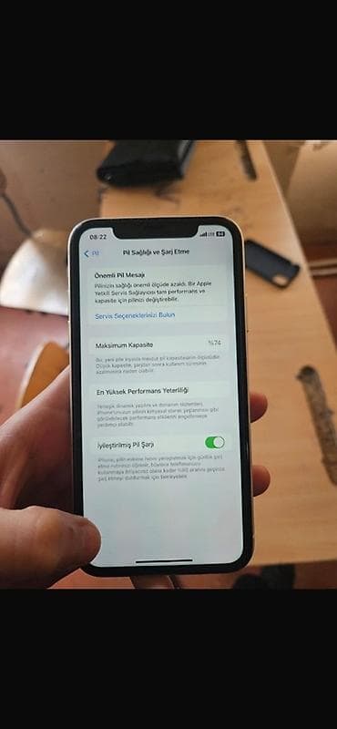 narda limitsiz internet paketi: IPhone 11, Ağ, Face ID — 8