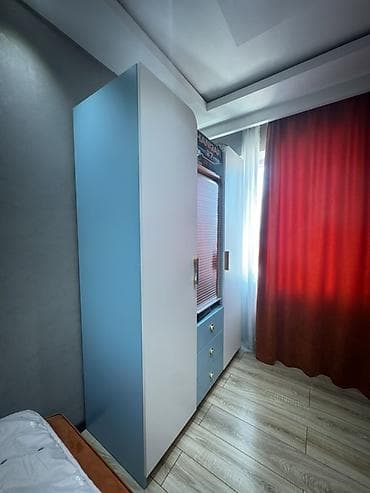 qapi: Oğlan və qız üçün, 3 qapılı, Açılan, Düz dolab — 4