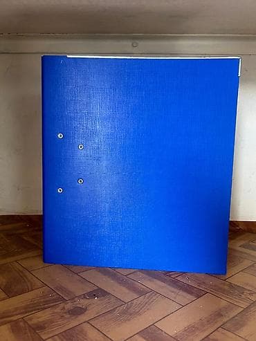 Məhsul: Esselte qovluq/lever-arch fayl Xüsusiyyətlər: - Rəng: mavi