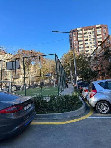 evler bineqedide: Nərimanov metrosu Əliyar Əliyevdə 15 mərtəbəli binanın 13-cü — 13