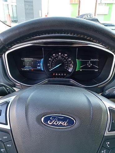 Nəqliyyat: Ford Fusion sedan – geniş və komfortlu salon - Rəng: tünd boz kuzov — 4
