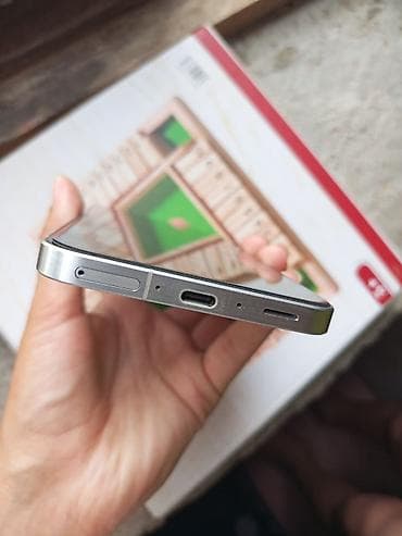 still cool android: Samsung Galaxy A56 5G, 256 GB, rəng - Ağ, Barmaq izi — 4