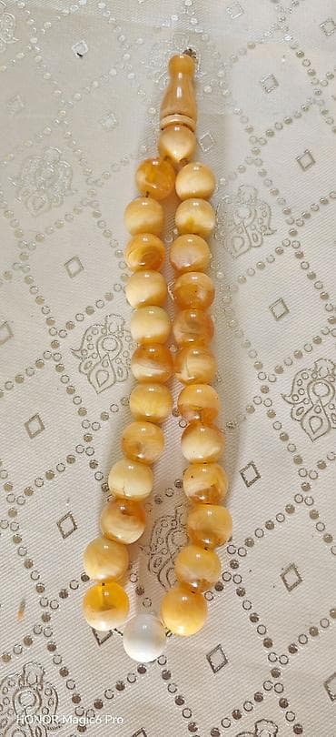 Бижутерия: Məhsul: Təsbeh kəhraba 60 ilin təsbehdi qiymet 760 real alıcya — 1