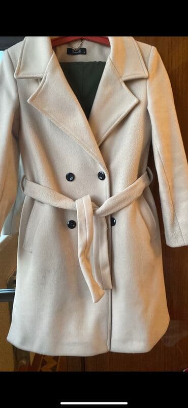 qadınlar üçün təbii dublyonkalar: Paltolar — 1