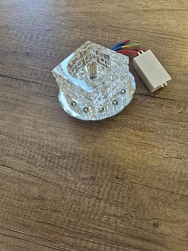 led lamp: Tavan spot lampaları (2 ədəd dəst) 1) Şüşə kvadrat korpuslu LED spot — 6