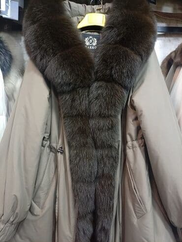 qadin kutkalari: Qadın qış parkası – SAKKO - Rəng: açıq bej - Ön hissədə və kapşonda — 1