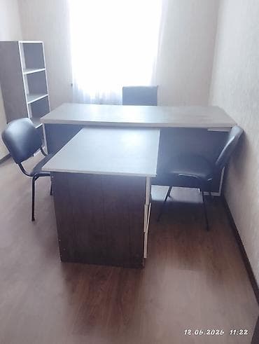 Ofis mebel dəsti Tərkib: - İş masası: geniş iş səthi, qarşıda lalafo.az -da Ofis mebel dəsti Tərkib: - İş masası: geniş iş səthi, qarşıda