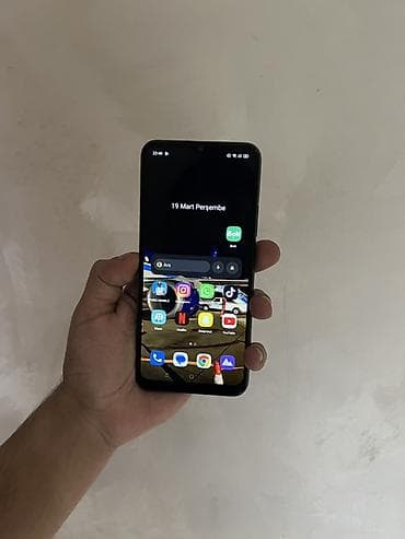 realme barter: Realme C11 (2021), 32 GB, rəng - Qara, Barmaq izi, Face ID — 3