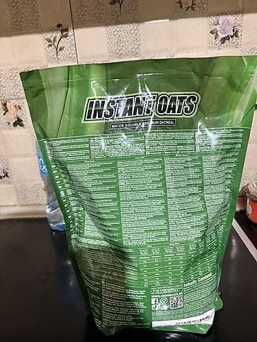 Yarmalar və paxlalar: IronMaxx Instant Oats – suda asan həll olan premium yulaf unudrudur — 2