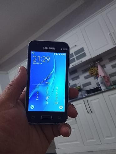 təlefon: Samsung Galaxy A3 2016, 16 GB, rəng - Gümüşü — 6