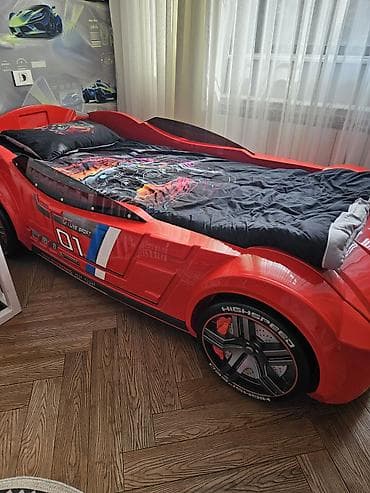 sədərəkdə mebellər: Oğlan üçün, Maşın-çarpayı — 3