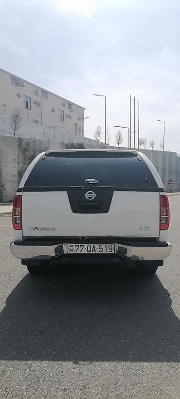 balaca masin: Nissan Navara: 2.5 l | 2013 il Pikap — 8