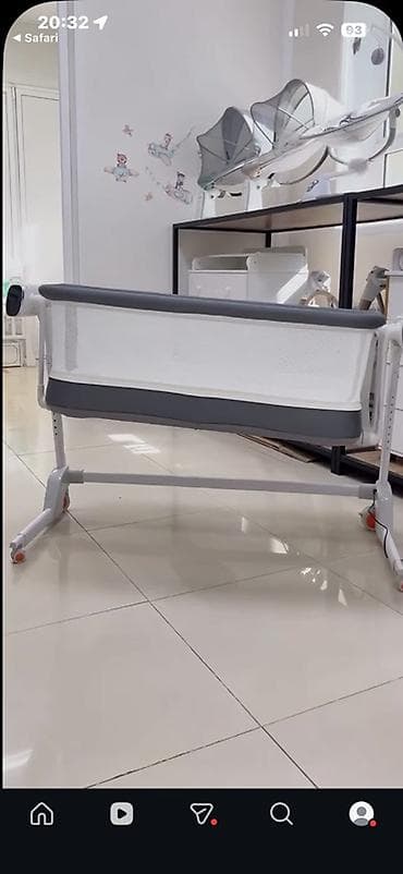 Beşiklər: Oğlan və qız üçün, Dördbucaq, Beşik, Matras ilə, Yellənmə mexanizm ilə — 6