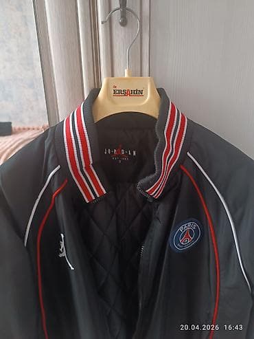 personaj geyimi: Kurtka, Bomber, Payız, Jordan, S — 1