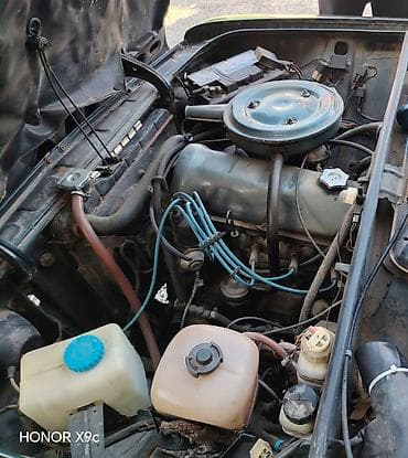 la: VAZ 2106 “Lada” sedan Xüsusiyyətlər: - Kuzov: 4 qapılı sedan, tünd — 5