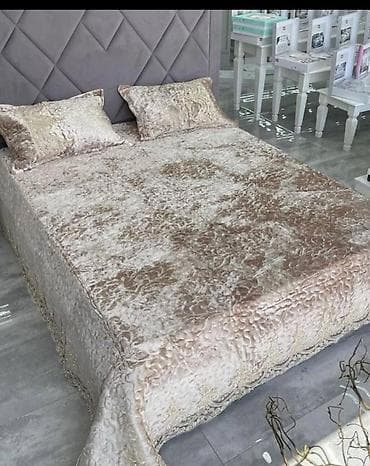 Yataq üçün Yeni Qaşlı rəng - Qızılı Yataq örtüyü, Ödənişli çatdırılma lalafo.az -da Yataq üçün Yeni Qaşlı rəng - Qızılı Yataq örtüyü, Ödənişli çatdırılma
