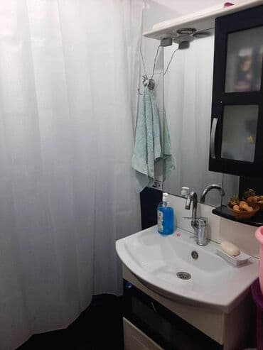 evler bineqedide: Bakı, 3 otaqlı, Köhnə tikili, m. Xətai, 72 kv. m — 11