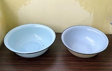 Emallı Qab Böyük – 2 ədəd Sovetindir. Anlayışı olan biləcək baxanda