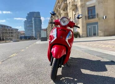 квадроцикл в баку: Şəhər daxili sürüş üçün ideal, qırmızı rəngli skuter. Xüsusiyyətlər — 1